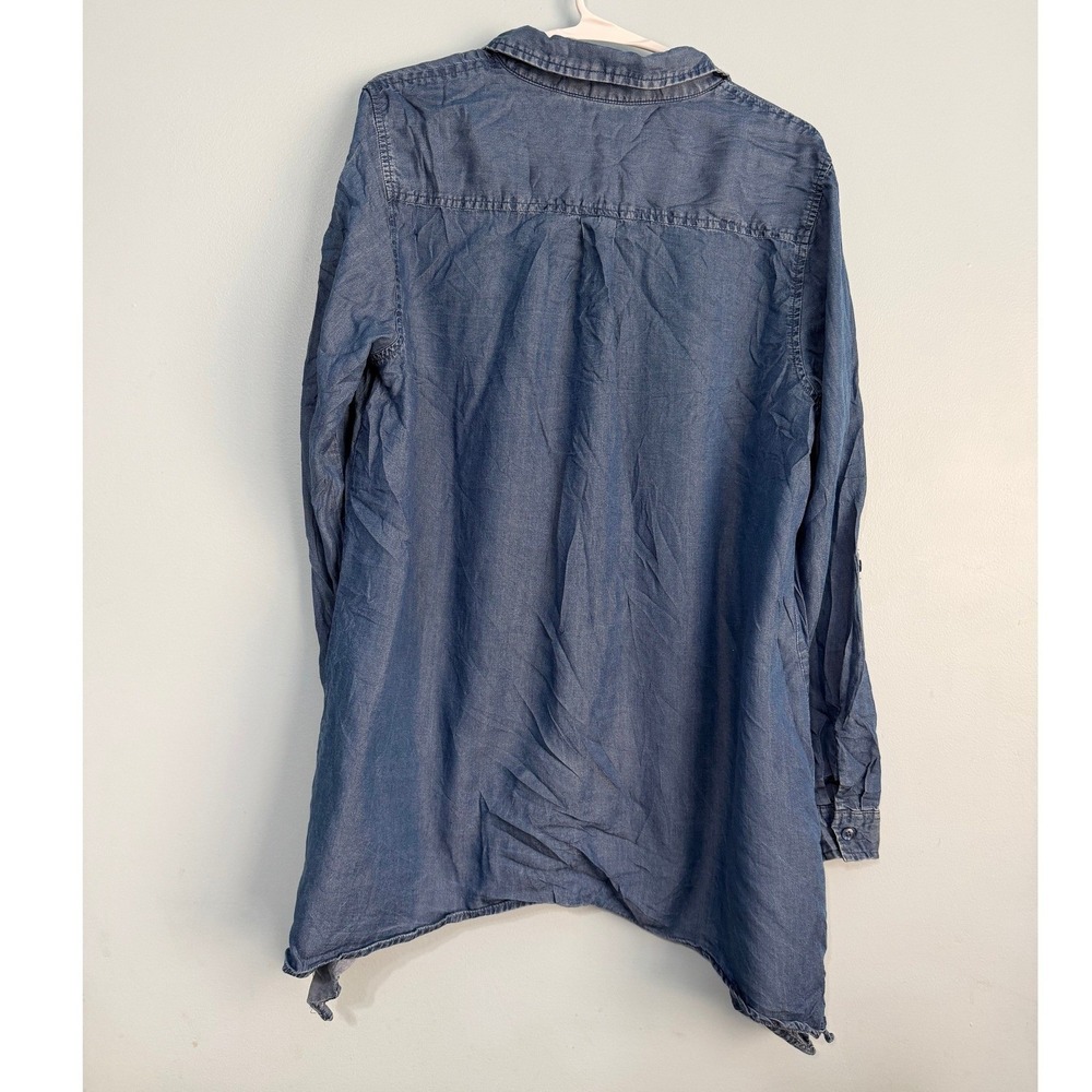 Zac & Rachel Women's L Blue Lyocell Button Down Shirt Sharkbite Hem Blouse 1081 - Picture 2 of 6